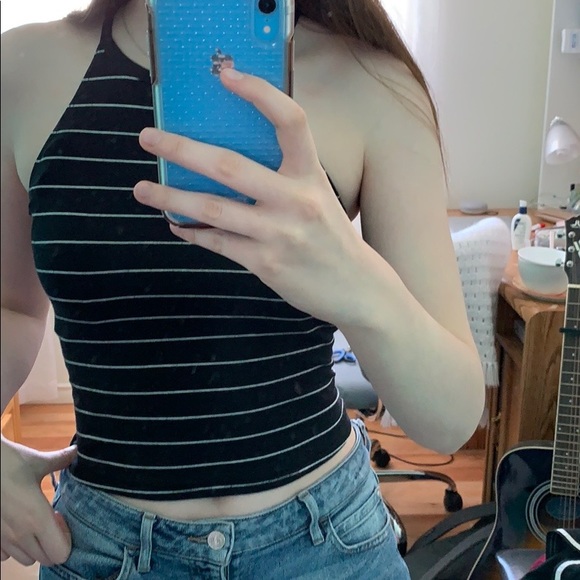 Striped halter top - Picture 2 of 2